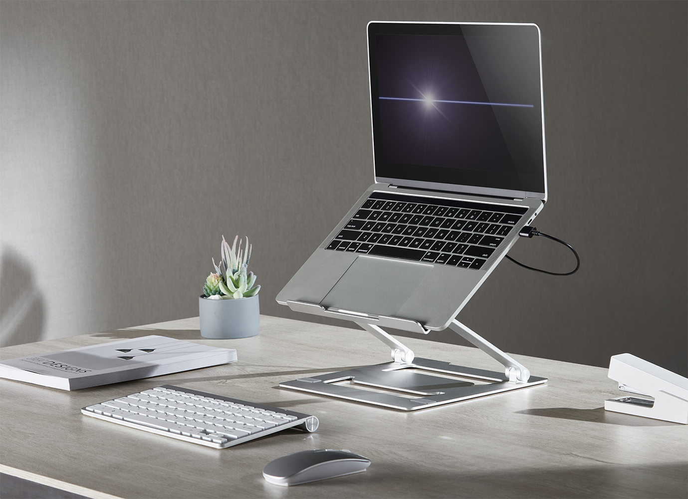 Laptop St�nder My Wall HT17L-/bilder/big/ht17_detail7.jpg
